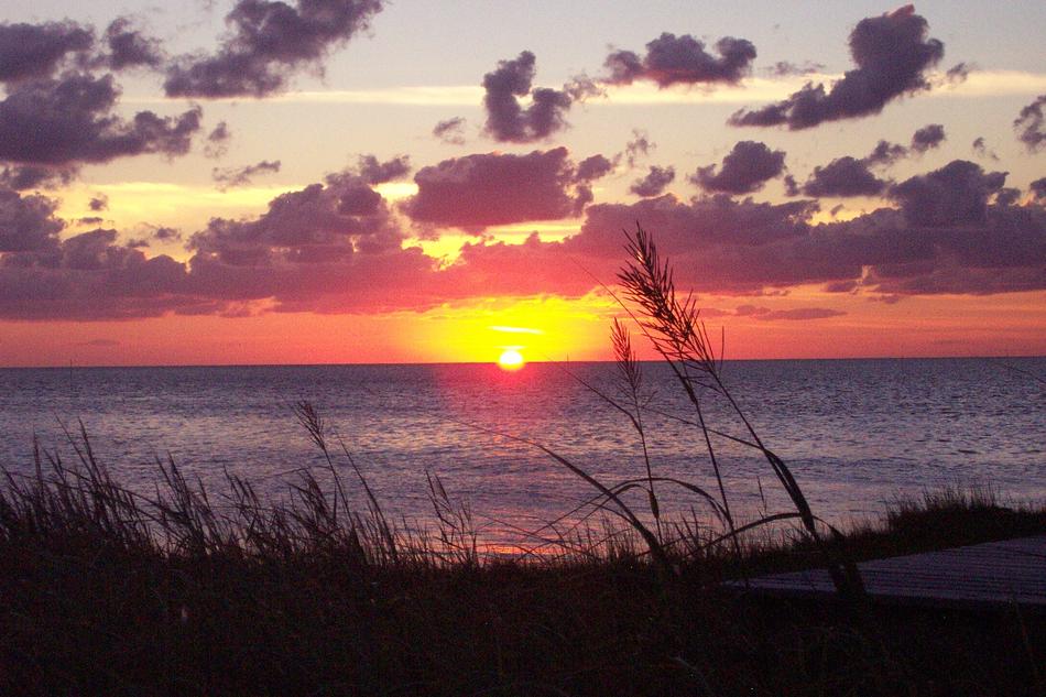 landscape of Sunset Sound Clouds