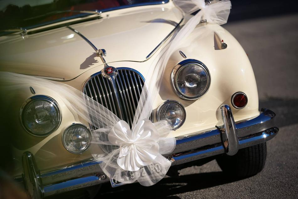 Wedding Car Love