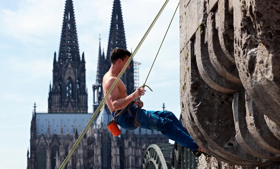 Free Climbing Sport