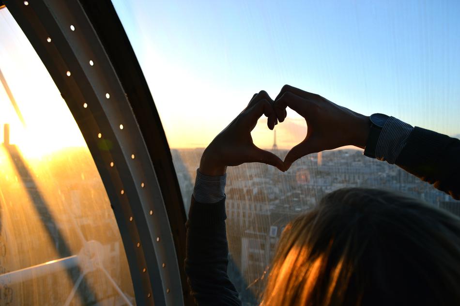 Paris Romance Heart
