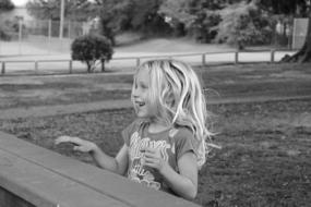 Happy Smiling Girl monochrom photo