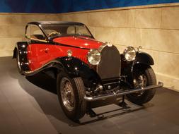 Bugatti 1932 Car