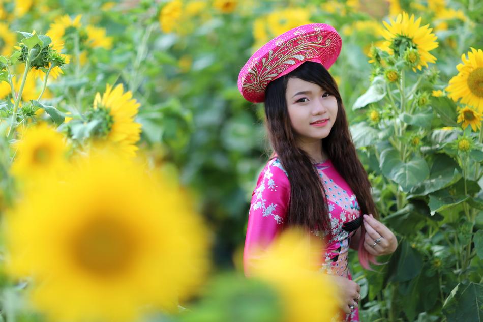 Sunflower Girl Model