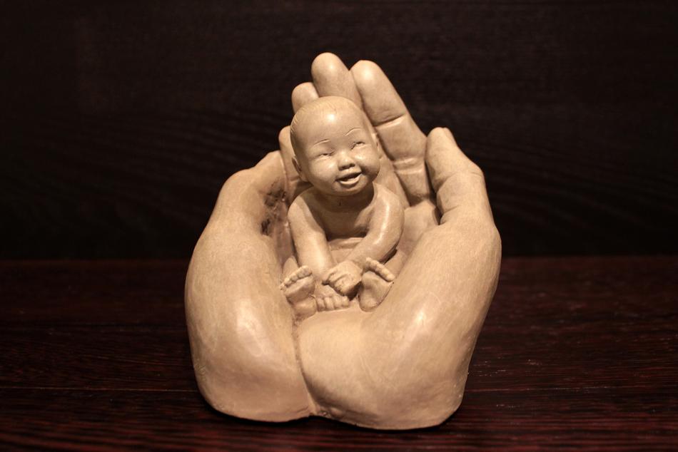 Hands Open Figure