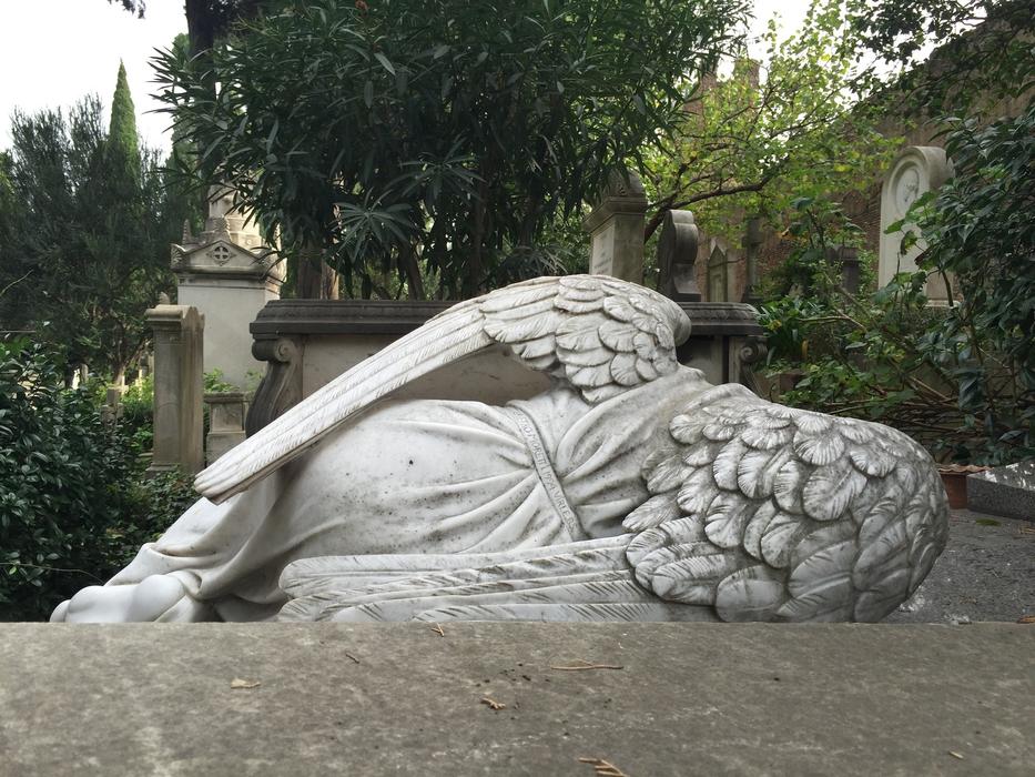 Angel Cemetery Rome