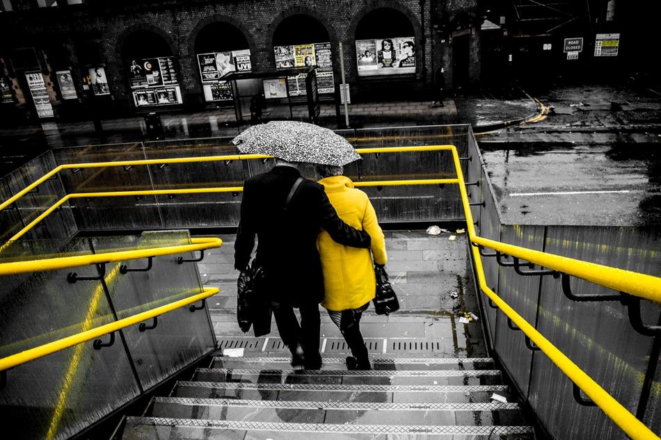 Couple Yellow Manchester