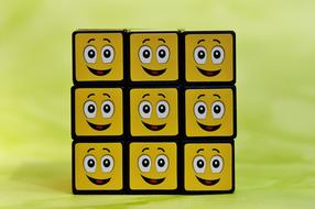 Funny Cube Smilies