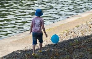 Balloon Child River