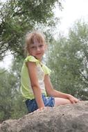 The Little Girl at Summer sunlight