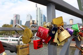 Love Oath Iron Bridge Frankfurt