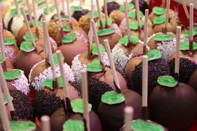 Chocolate Apple Love