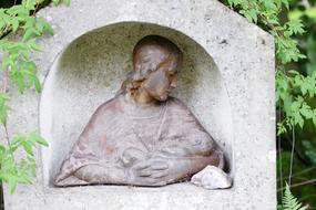 Mother With Child Art Sculpture