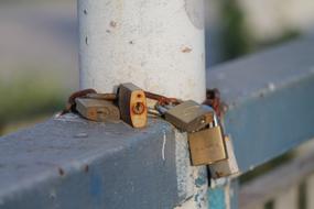 lock on the iron bridge