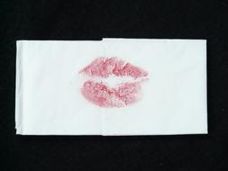 kissing napkin red