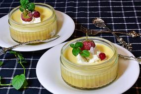 lemon cream with berries and mint