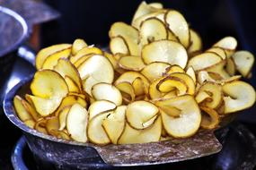 dainty Potato Chips