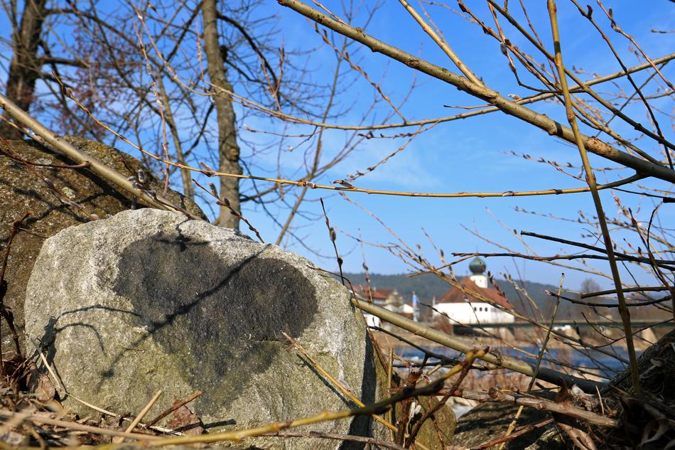 Stone Romantic Love