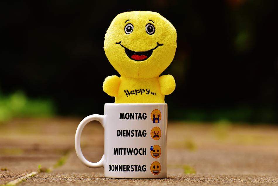 Still Laugh Smilies Cup