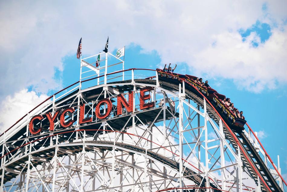 Carnival Coaster Cyclone