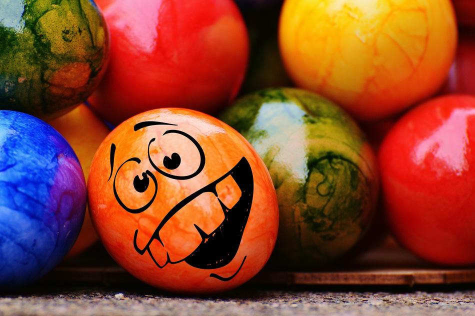 easter easter eggs smiley funny