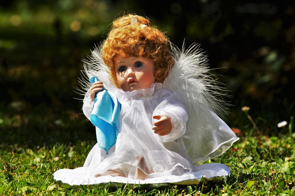 Angel Little Sad