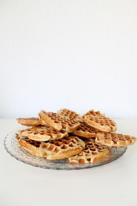 Waffles Heart Food