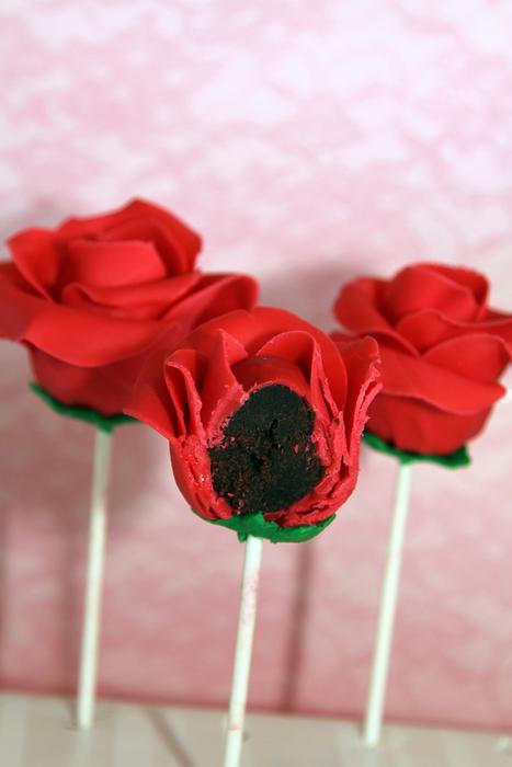 Cake Pops Frosted Dessert