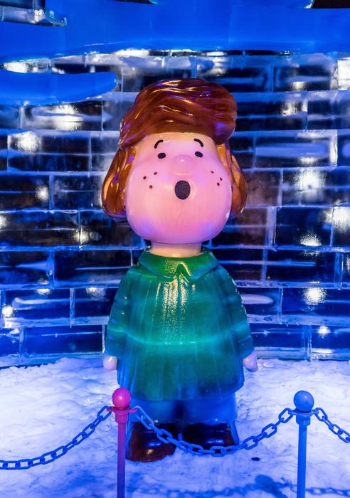 Ice Sculptures Gaylord Palms