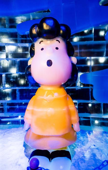 Ice Sculptures of Gaylord Palms