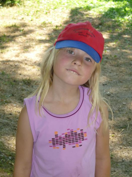Child Girl Cap Plate