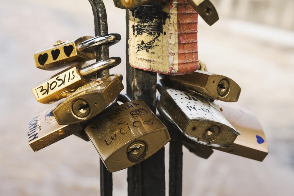 Locks Love Macro