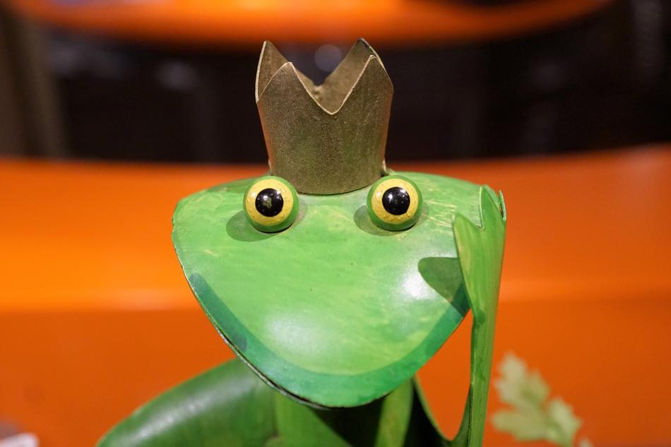 Green Frog King figure