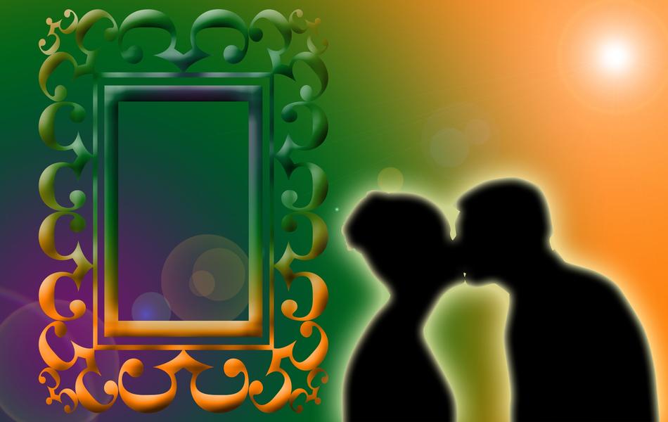 mirror love kissing couple