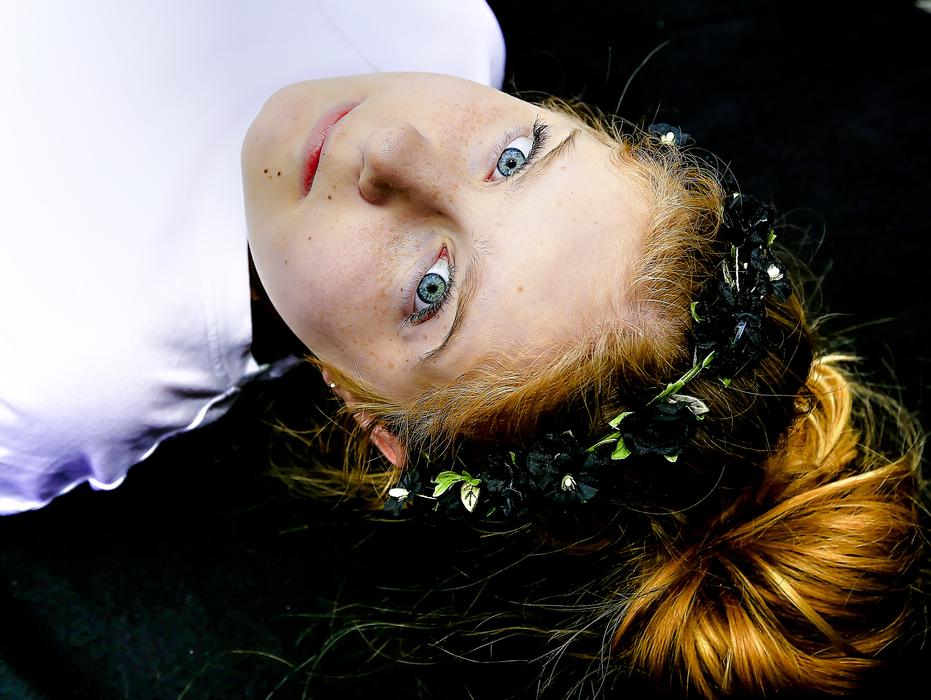 blonde with blue eyes girl
