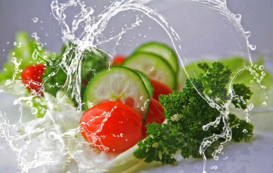 Eat Salad Cucumbers in water