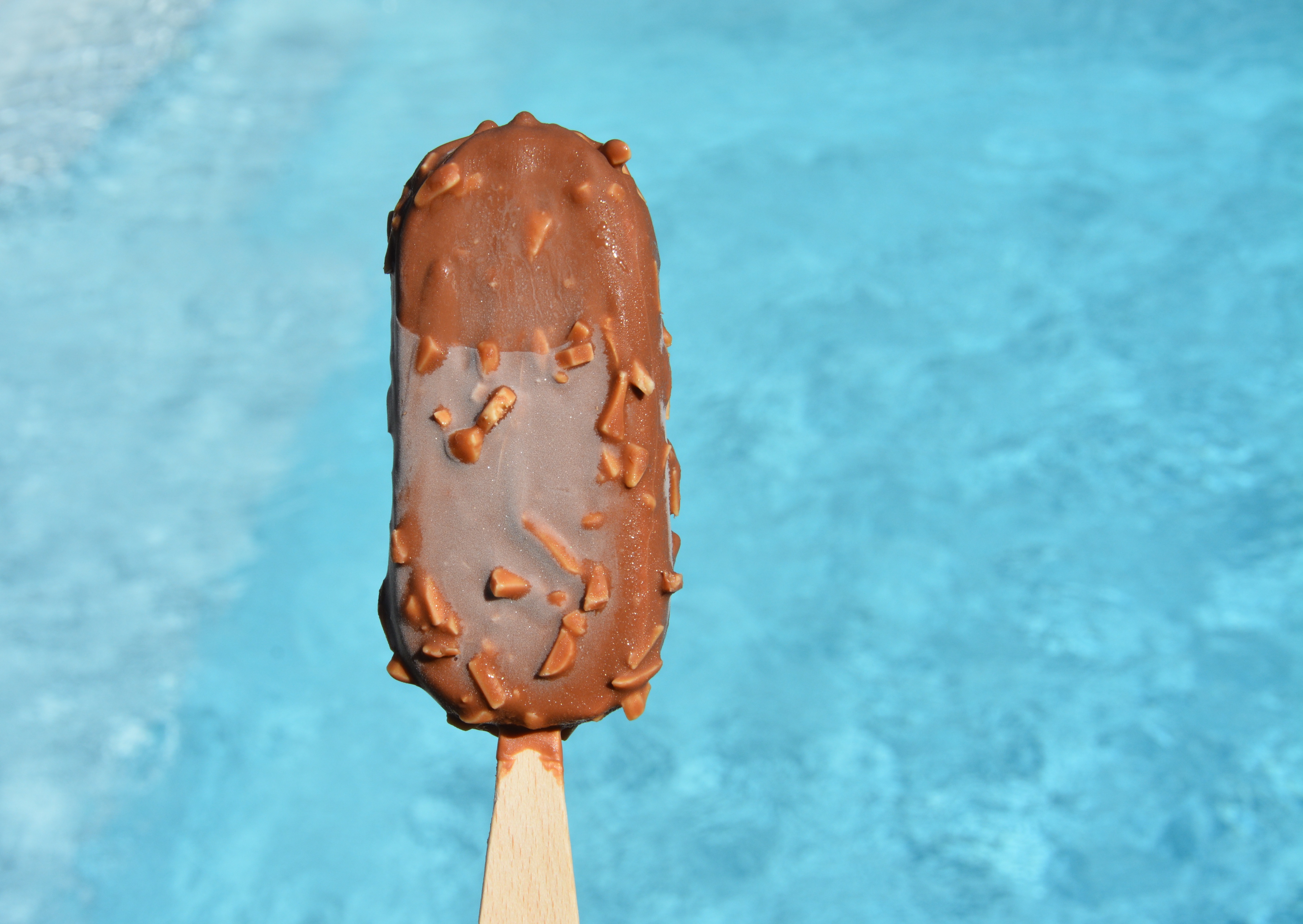 Эскимо видео. Эскимо мороженое пломбир в шоколадной. Шоколадное мороженое эскимо. Ice Cream эскимо. Мороженое шоколадное пломбир на палочке.