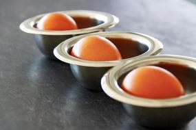 chicken eggs for baking