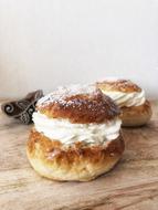 Shrove Buns Cream