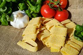 tagliatelle pasta and vegetables