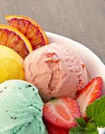 Ice Cream Sundae colors