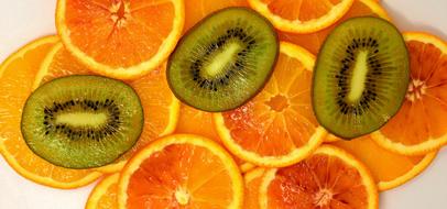 fresh Orange and Kiwi slices