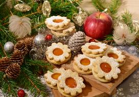 Cookie Christmas decor