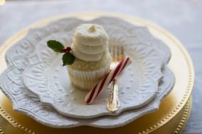 dessert for Christmas dinner