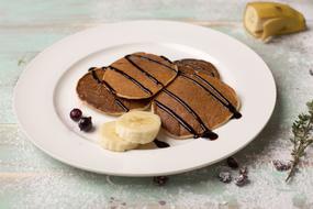 banana dessert on plate