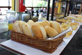 juicy Bread Basket
