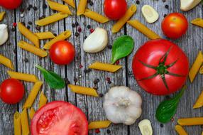 Vegetables Tomatoes Pepper garlic table