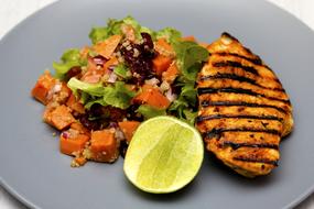 Grilled Chicken Quinoa