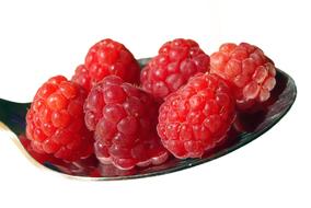 red Raspberries Fruit Spoon