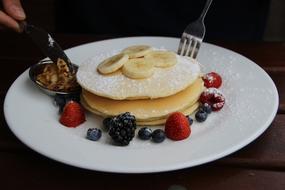 pancakes with berries as a dessert