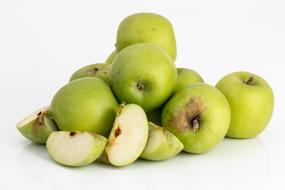 apple as a green fruit